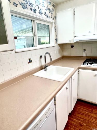 41 Westgate Cir, Santa Rosa CA  95401-9013 exterior