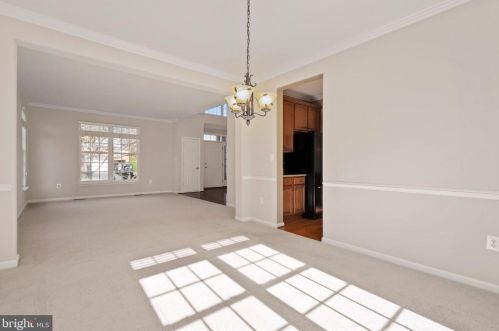 12257 Tulane Fls Dr, Bristow VA  20136-2183 exterior