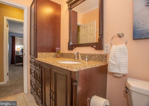 2511 Dean Dr, Wilmington DE  19808-3313 exterior