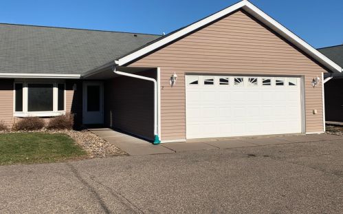 1840 4th Ave, Hammond, WI 54002-5174