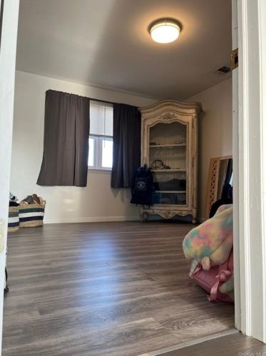 168 Lido Promenade, North Lindenhurst NY  11757-6737 exterior