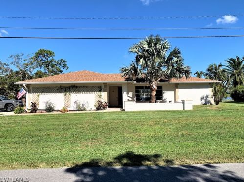 500 Causeway Dr, Lehigh Acres, FL 33936-1226