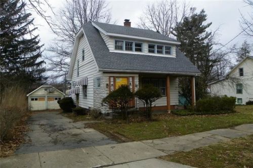 353 Hallock St, Jamestown, NY 14701-2808