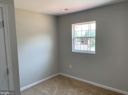 1418 Idaho St, Woodbridge VA  22191-3706 exterior