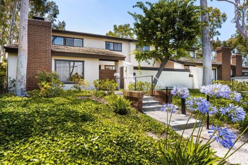 495 Old Ranch Rd, Seal Beach, CA 90740-2834