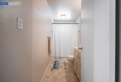 1617 Dulwich Dr, Modesto CA  95358-1021 exterior