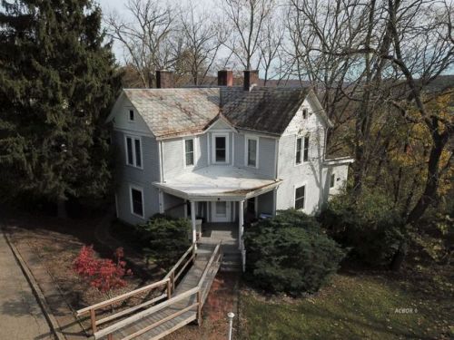2 Forest St, Shade, OH 45701-1707