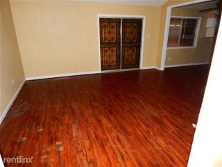 3934 Battlefield Dr, Memphis TN  38128-3008 exterior