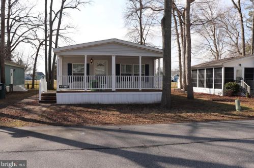 37627 Shady Cir, Selbyville, DE 19975-4233