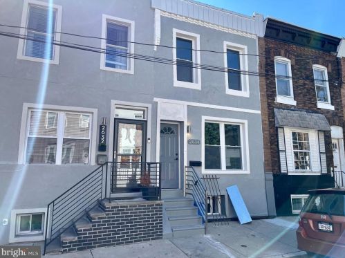 2634 Gerritt St, Philadelphia, PA 19146-4432