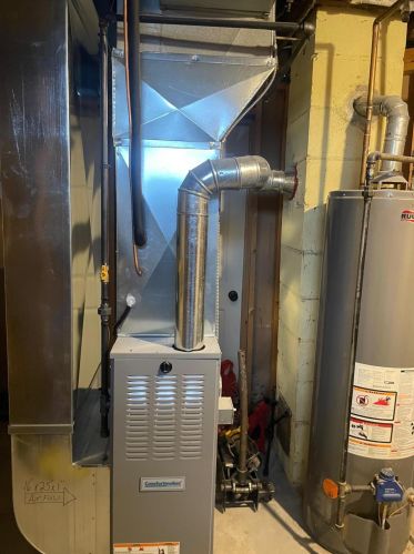 5931 42nd St, Milwaukee WI  53209-3938 exterior