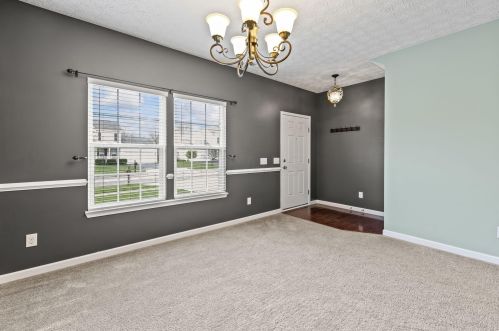 6018 Platinum Dr, Darbydale, OH 43123-8389