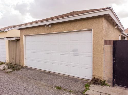 6053 Maris Ave, Pico Rivera CA  90660-3212 exterior