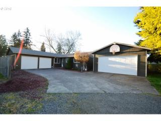 4485 Rowan Ave, Salem, OR 97303-5826