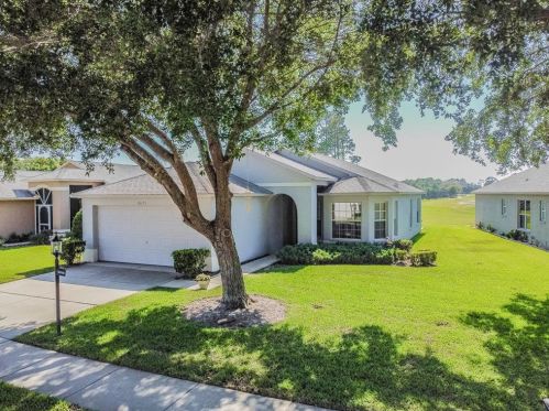 18125 Webster Grove Dr, Port Richey, FL 34667-5598