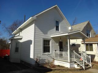 410 Twelfth St, Schenectady, NY 12306-3112