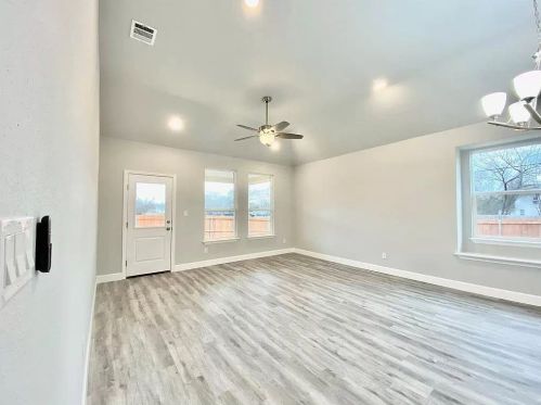 3810 Mcdougal St, Greenville TX  75401-3314 exterior