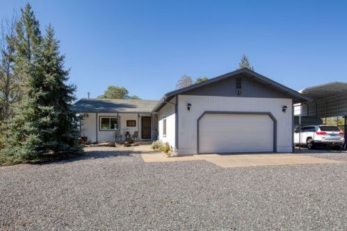 3625 Ridgewood Rd, Willits, CA 95490-9788