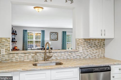 36 Quail Run, Berkeley Township NJ  08721-1300 exterior