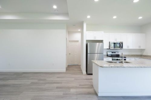 448 Rayneta St, Lehigh Acres FL 33974-0491 exterior