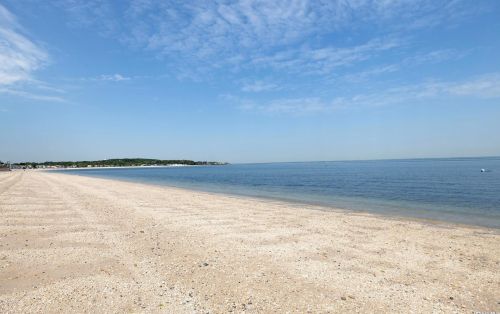 27 Pine Ln, Bayville, NY 11709-1501