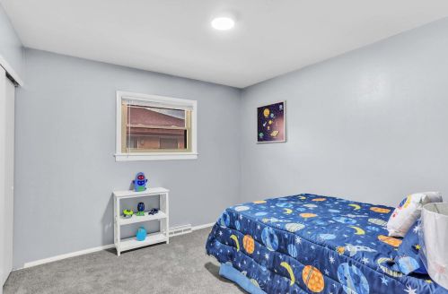 5239 87th St, Milwaukee WI  53225-3509 exterior