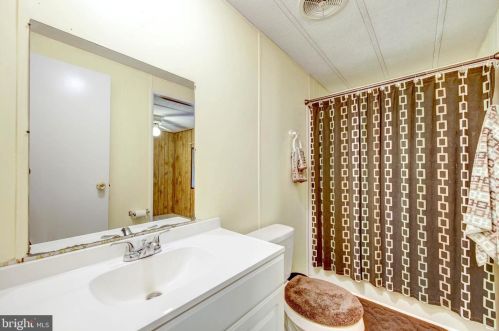 34068 Red Oak Dr, Frankford DE  19945-3437 exterior