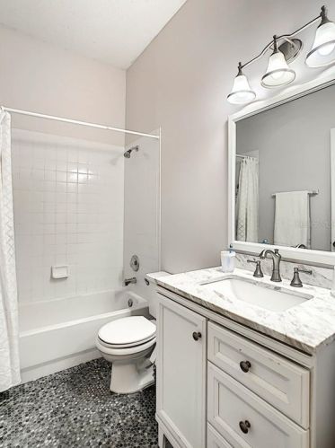 4784 Ridgemoor Cir, Palm Harbor FL  34685-3149 exterior