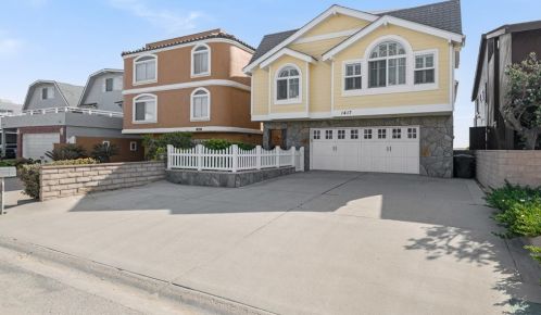 1417 Ocean Dr, Oxnard, CA 93035-4559