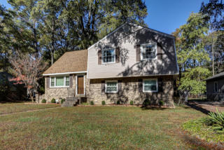 11740 Olde Coach Dr, Midlothian VA  23113-2435 exterior