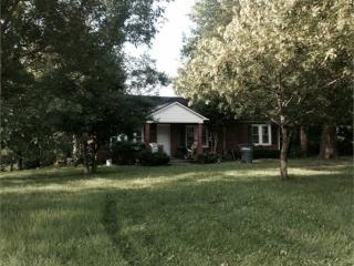 1334 Broad St, Cookeville, TN 38501-3061