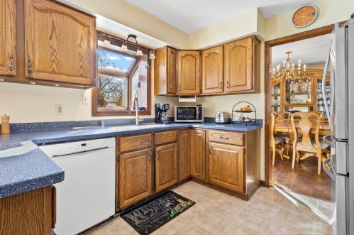 1243 40 Ave, Kenosha WI 53144-2901 exterior