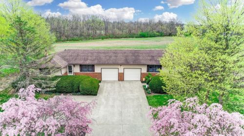 124 Hale Rd, Wilmington, OH 45177-8500