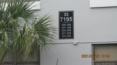 7195 179th St, Hialeah, FL 33015-6157