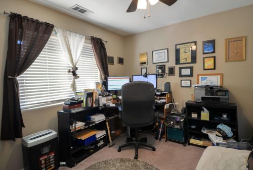 607 Grape St, Los Banos CA  93635-6372 exterior