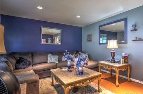 68 Leighton Rd, Bridgeport, CT 06606-1020