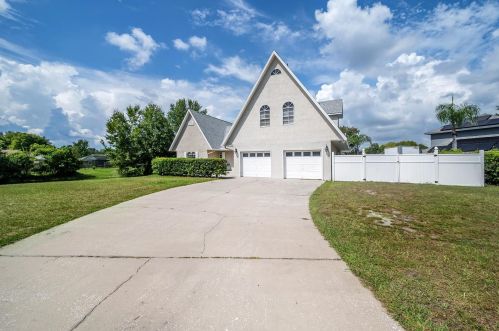 23310 Cascade Pl, Land O Lakes, FL 34639-4238