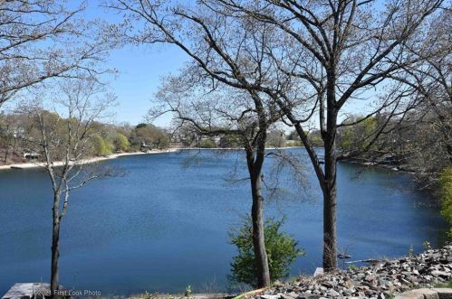 44 Boulevard Ave, Lincoln RI  02865-2108 exterior