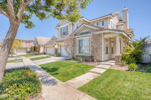 1614 Paraiso Dr, Santa Maria, CA 93458-7328