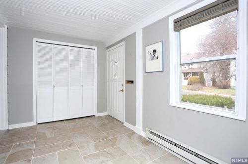 60 Garden St, Teaneck NJ  07666-5919 exterior