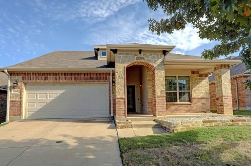 3805 Cliffside Dr, Denton, TX 76208-5982