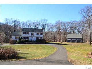 718 Chestnut Tree Hill Rd, Southbury, CT 06488-1956