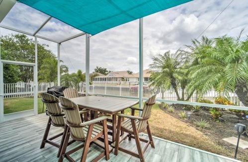 413 Islebay Dr, Ruskin FL  33572-3332 exterior