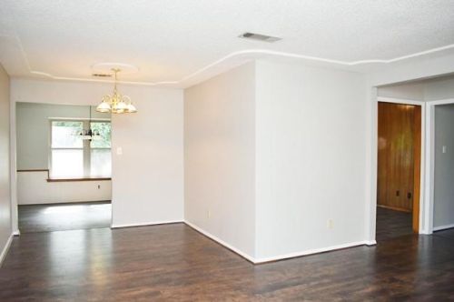 2100 Stardust Ct, Euless TX  76040-3763 exterior
