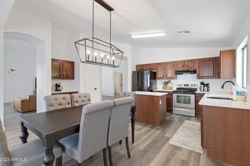1246 Chimes Tower Dr, Casa Grande AZ  85122-6640 exterior