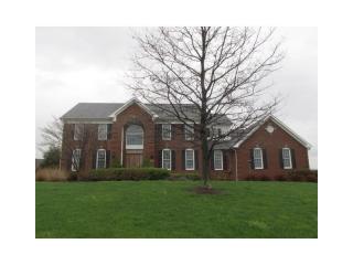 723 Lindwood Dr, Greensburg PA  15601-7713 exterior