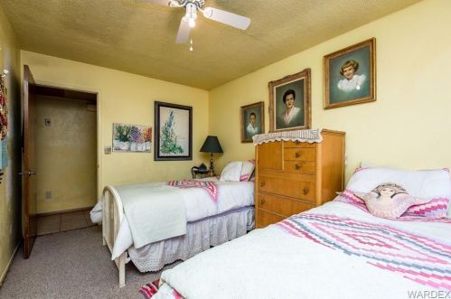 1386 Trane Rd, Bullhead City AZ  86442-7102 exterior