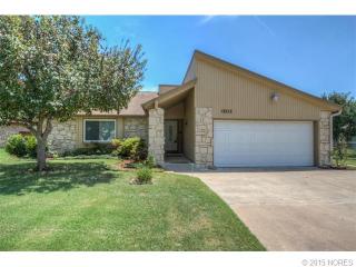 12512 37th Pl, Tulsa, OK 74146-3203
