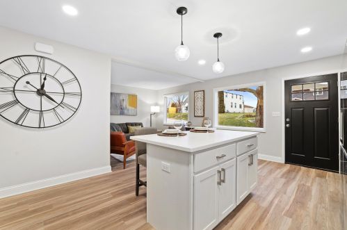 3662 32nd St, Milwaukee WI  53221-1115 exterior