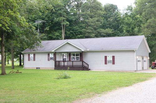 3145 Mcneal Rd, Sugar Grove Lake, OH 44833-9795